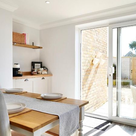 Joannes Retreat, Dog Friendly Property In Weymouth With Free Parking Luaran gambar
